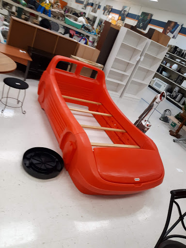 Thrift Store «Goodwill», reviews and photos