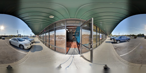 Tobacco Shop «New Cloud Vapor Vape Shop», reviews and photos, 1725 E 10th St d, Jeffersonville, IN 47130, USA