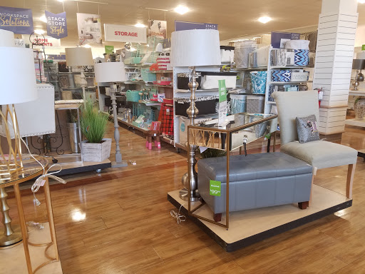 Department Store «HomeGoods», reviews and photos, 2731 N Elston Ave, Chicago, IL 60647, USA