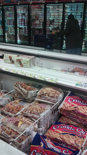 Grocery Store «ShopRite of Commerce St.-Stamford, CT», reviews and photos, 1990 W Main St, Stamford, CT 06902, USA