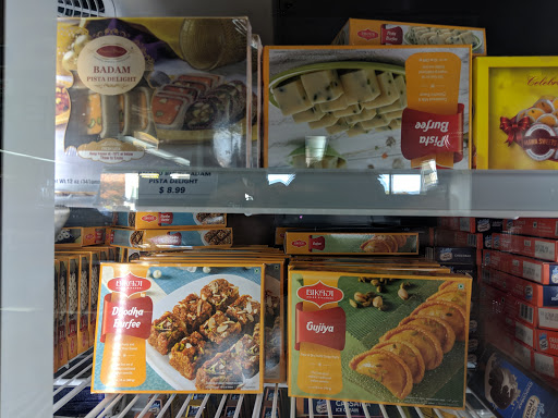 Indian Grocery Store «Om Foods Market», reviews and photos, 1321 Silas Deane Hwy, Wethersfield, CT 06109, USA
