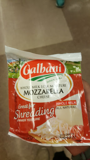 Grocery Store «Hannaford Supermarket», reviews and photos, 220 Washington St, Claremont, NH 03743, USA