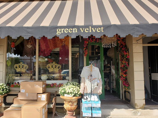 Green Velvet image 8
