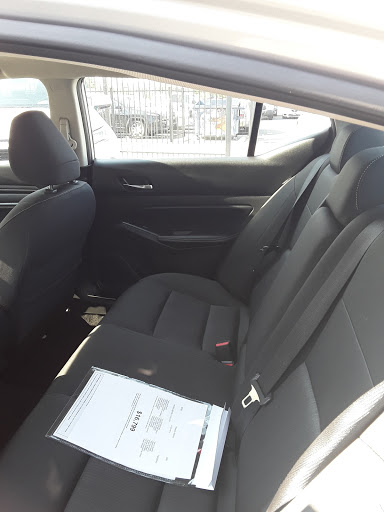 Used Car Dealer «Enterprise Car Sales», reviews and photos, 6187 N Blackstone Ave, Fresno, CA 93710, USA