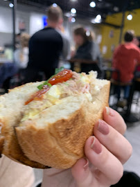 Sandwich au poulet du Restauration rapide Bagel Corner - Bagels - Donuts - Café à Houssen - n°3
