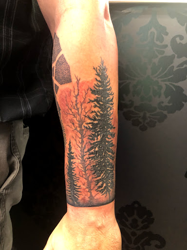 Find finger tattoo ideas for men for your next unique tattoo in Sanford at Hudson & Company Tattoo Studio