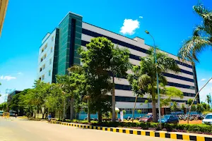 Sri Venkateshwaraa Dental College image