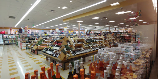 Grocery Store «Market Basket», reviews and photos, 139 Endicott St, Danvers, MA 01923, USA