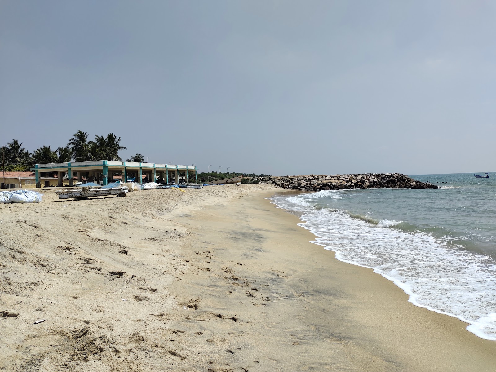 Foto av Mangala Beach med hög nivå av renlighet