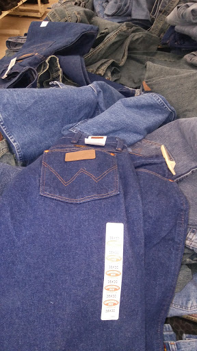 Department Store «Maxway», reviews and photos, 2718 Anderson Rd, Greenville, SC 29611, USA