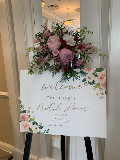 Florist «Sweet William & Thyme», reviews and photos, 19 E Railroad Ave, Jamesburg, NJ 08831, USA