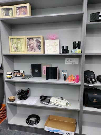 Pawn Shop «14K Pawn Ypsilanti», reviews and photos, 1491 Washtenaw Ave, Ypsilanti, MI 48197, USA