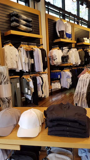 Sportswear Store «lululemon athletica», reviews and photos, 3070 Washtenaw Ave #112, Ann Arbor, MI 48104, USA