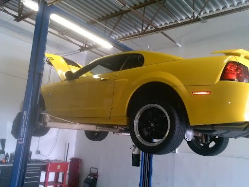 Auto Repair Shop «Broward Auto Repair & Diagnostics», reviews and photos, 10579 NW 53rd St, Sunrise, FL 33351, USA