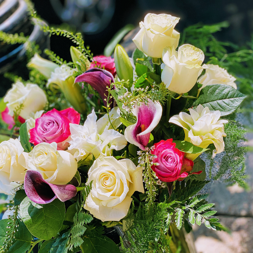 Florist «Wishing Well Floral», reviews and photos, 5656 Hood St #108, West Linn, OR 97068, USA