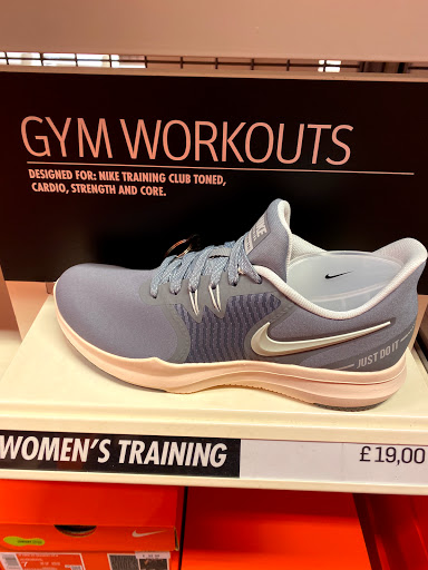 Stores to buy women's spinning shoes Portsmouth