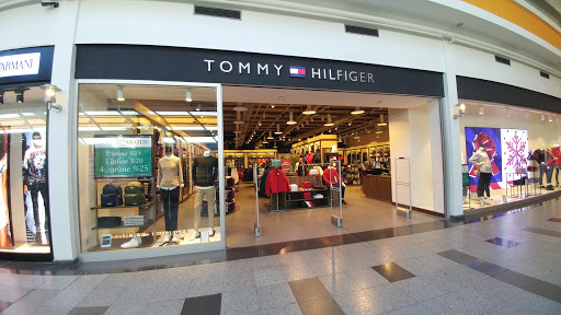 Tommy Hilfiger