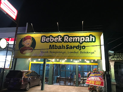 Bebek Rempah Mbah Sardjo Cirebon - Jl. Arya Kemuning No.43A, Pekiringan, Kec. Kesambi, Kota Cirebon, Jawa Barat 45131, Indonesia