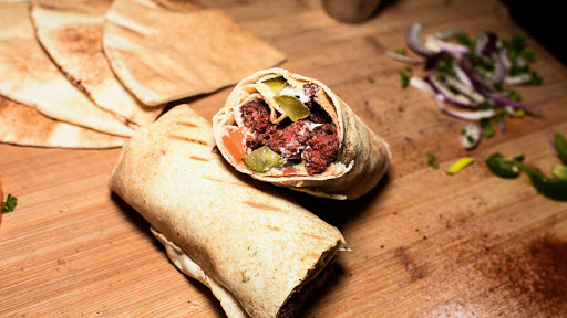 Middle Eastern Restaurant «BeiRock Wraps», reviews and photos, 5926 Middlebelt Rd, Garden City, MI 48135, USA