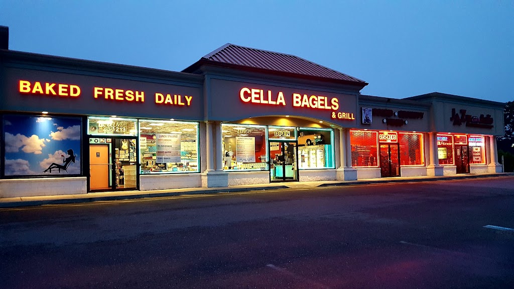 Cella Bagels & Grill 11784