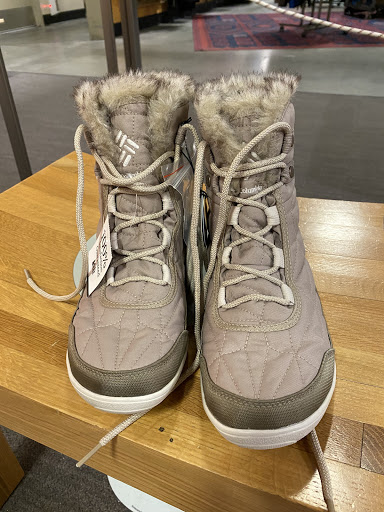 Camping Store «REI», reviews and photos, 2425 Iron Point Rd, Folsom, CA 95630, USA