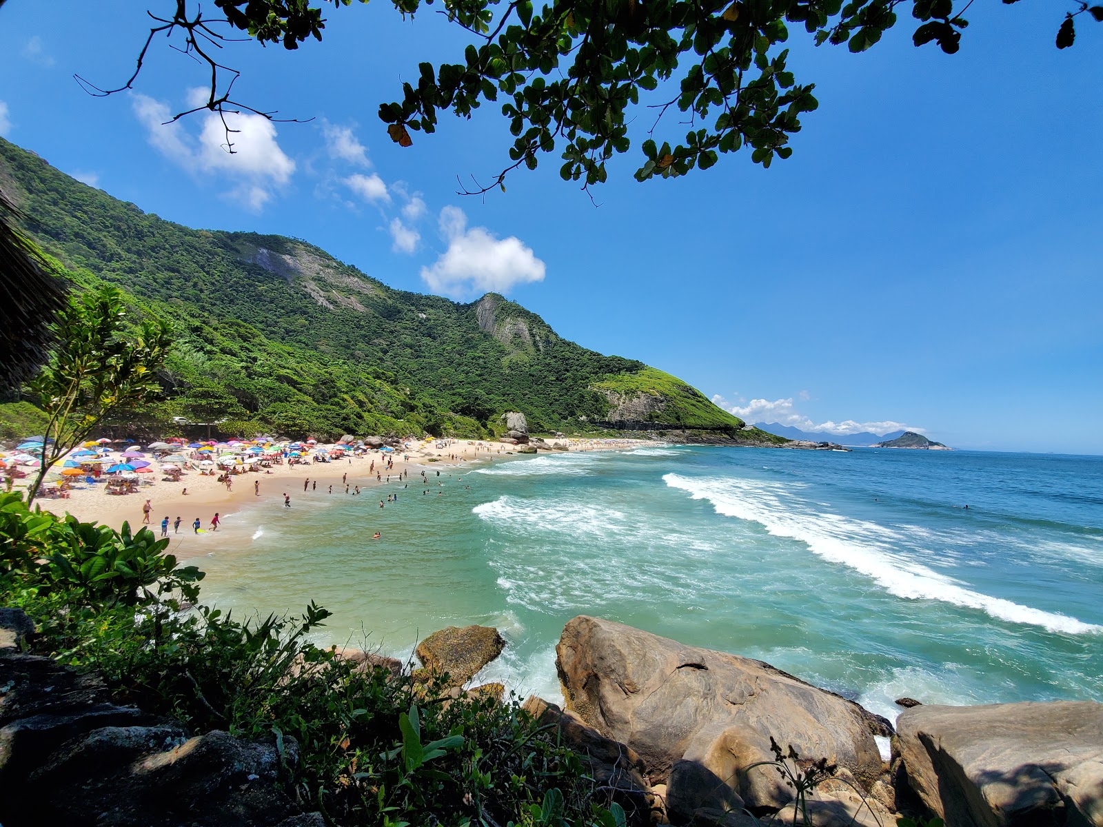 Zdjęcie Mirante da Prainha z przestronna plaża