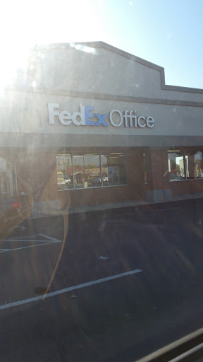 Print Shop «FedEx Office Print & Ship Center», reviews and photos, 2330 N Hwy 67, Florissant, MO 63033, USA