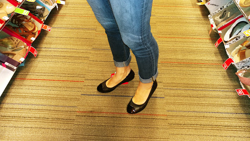 Shoe Store «Payless ShoeSource», reviews and photos, 1594 Buttitta Dr, Streamwood, IL 60107, USA