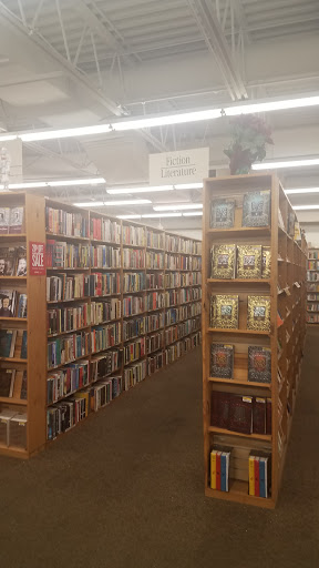 Book Store «Half Price Books», reviews and photos, 4687 Great Northern Blvd, North Olmsted, OH 44070, USA