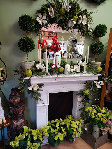 Florist «Fruits & Flowers», reviews and photos, 566 Lindley St, Bridgeport, CT 06606, USA