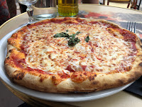 Plats et boissons du Pizzeria Pizza Firenze à Saint-Ouen-sur-Seine - n°1