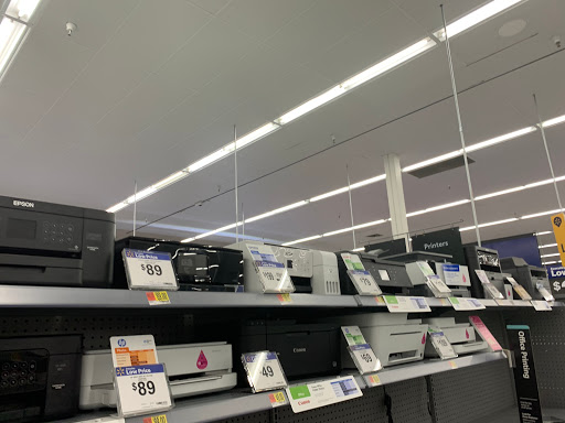 Discount Store «Walmart», reviews and photos, 254 Lowell Rd, Hudson, NH 03051, USA