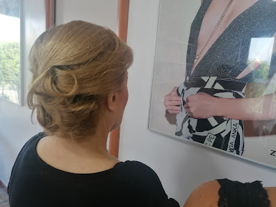 Hair And Body Snc Di Armando Sbreglia Via Felice Terracciano, 173, 80038 Pomigliano d'Arco NA, Italia