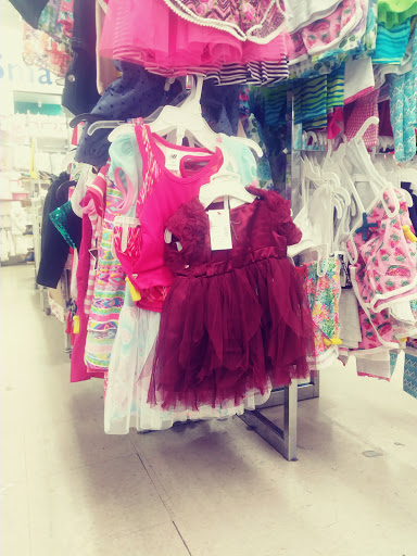 Discount Store «Factory 2-U (Fallas Discount Stores)», reviews and photos, 48 N American St, Stockton, CA 95202, USA