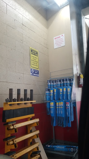 Valvoline Instant Oil Change image