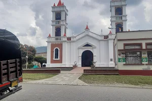 Parque Principal Del Municipio De Miranda image
