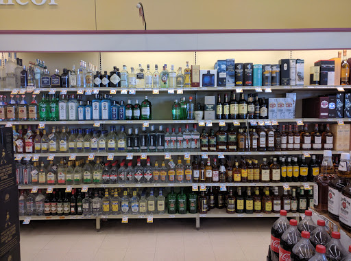 Liquor Store «Winn-Dixie Wine & Liquor», reviews and photos, 1640 W 49th St, Hialeah, FL 33012, USA