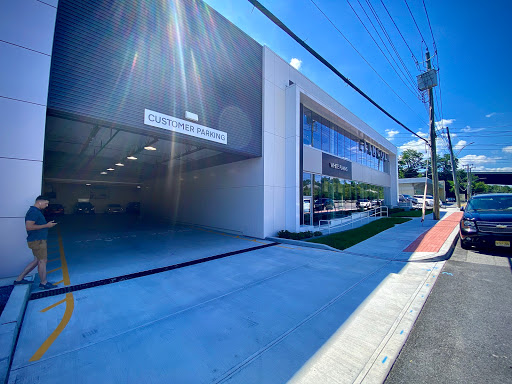 Lincoln Mercury Dealer «White Plains Lincoln», reviews and photos, 25 West Post Road, White Plains, NY 10606, USA