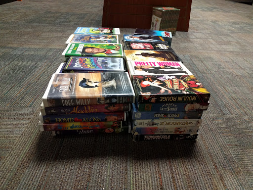 Music Store «Bull Moose», reviews and photos, 419 S Broadway, Salem, NH 03079, USA