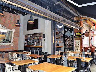 Beyaz Restaurant & Cafe