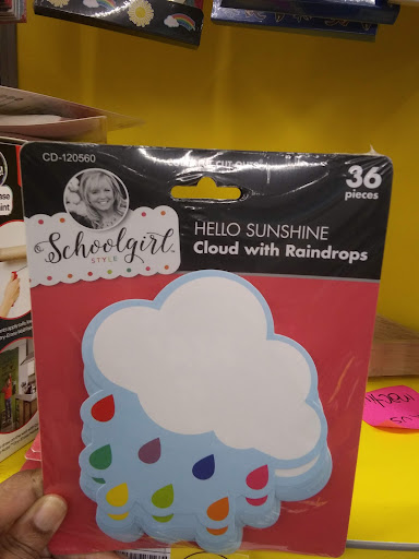 Office Supply Store «Staples», reviews and photos, 4610 N Clark St, Chicago, IL 60640, USA