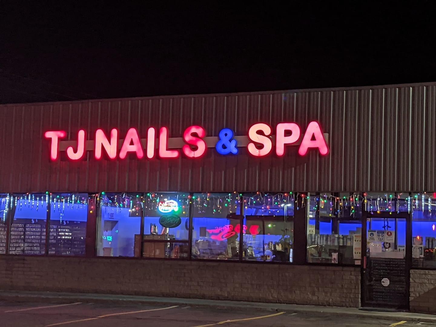 TJ Nails & Spa