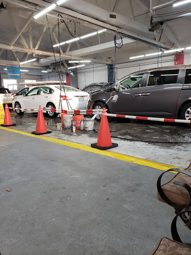 Car Wash «The Perfect Car Wash & Detailing», reviews and photos, 5850 N Northwest Hwy, Chicago, IL 60631, USA
