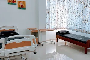 Niramaya Hospital image