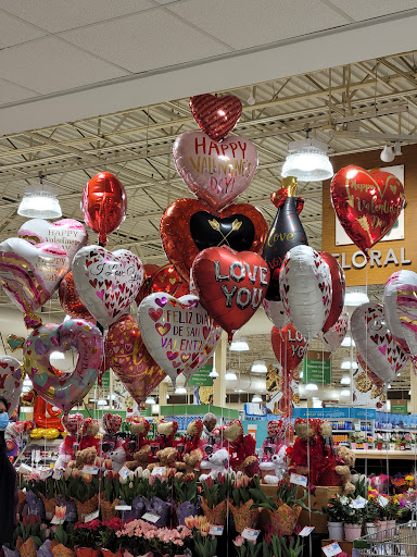 Supermarket «Publix Super Market at Southchase», reviews and photos, 12195 S Orange Blossom Trail, Orlando, FL 32837, USA