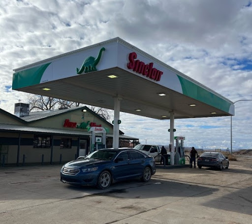 Sinclair Gas Station