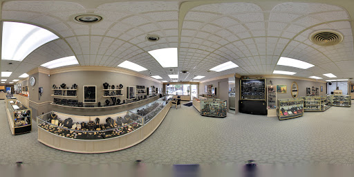 Jewelry Store «Joden Jewelers», reviews and photos, 144 S Broad St, Grove City, PA 16127, USA
