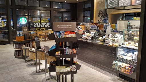 Coffee Shop «Starbucks», reviews and photos, 699 E Boughton Rd, Bolingbrook, IL 60440, USA