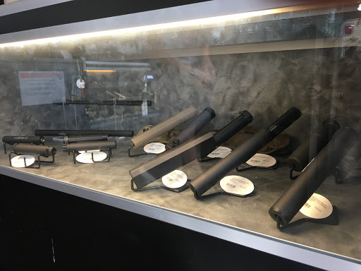 Gun Shop «Naples Gun Range & Emporium», reviews and photos, 4651 Mercantile Ave, Naples, FL 34104, USA