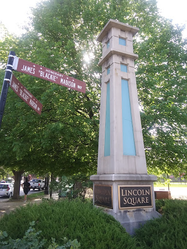 Park «Welles Park», reviews and photos, 2333 W Sunnyside Ave, Chicago, IL 60625, USA